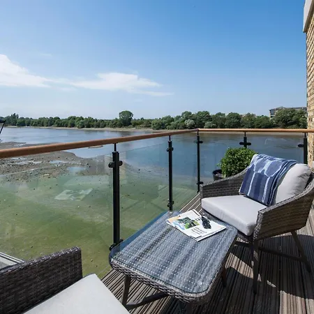 Palace Wharf Apartments London Exterior photo