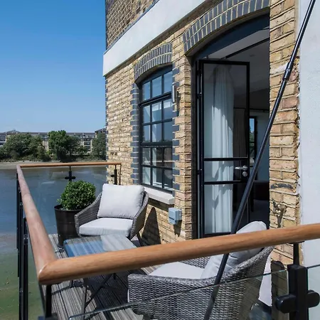 Palace Wharf Apartments London Exterior photo