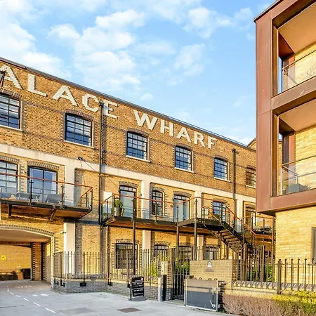 Palace Wharf Apartments London Exterior photo